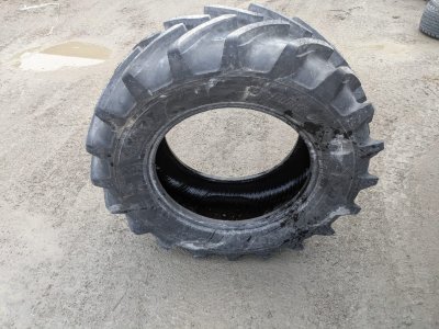 HELT NYTT MRL RT65 480/65r28 KRÄVAR SLANG