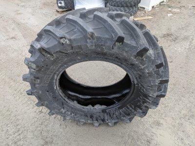 HELT NYTT Trelleborg TM700 480/70R28 KRÄVER SLANG