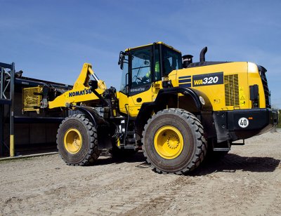 Komatsu WA320